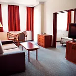 Hotel Karos