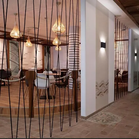 Karos 4* ザラカロシュ