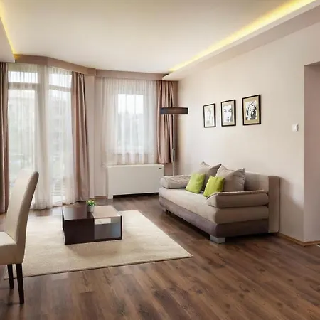 Hotel Karos