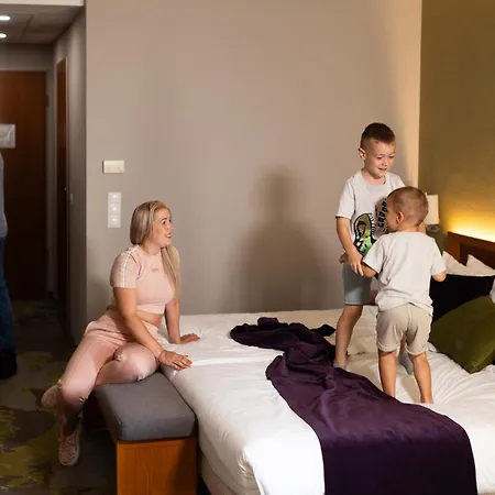 Karos ホテル ザラカロシュ