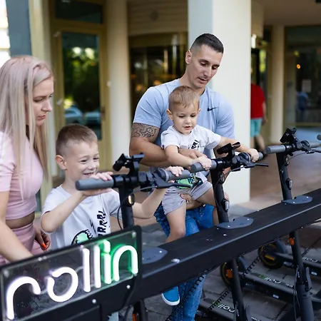 Ξενοδοχείο Karos