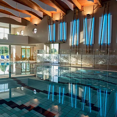 فندق Karos 4*