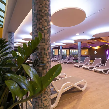 Karos Ξενοδοχείο