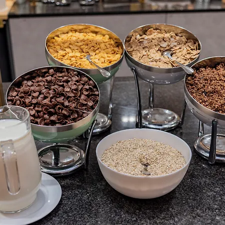 ホテル Karos ザラカロシュ