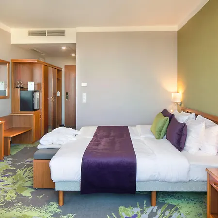 Hotel Karos 4*