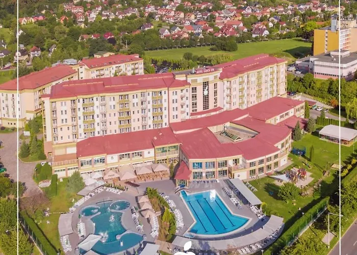 Hotel Karos